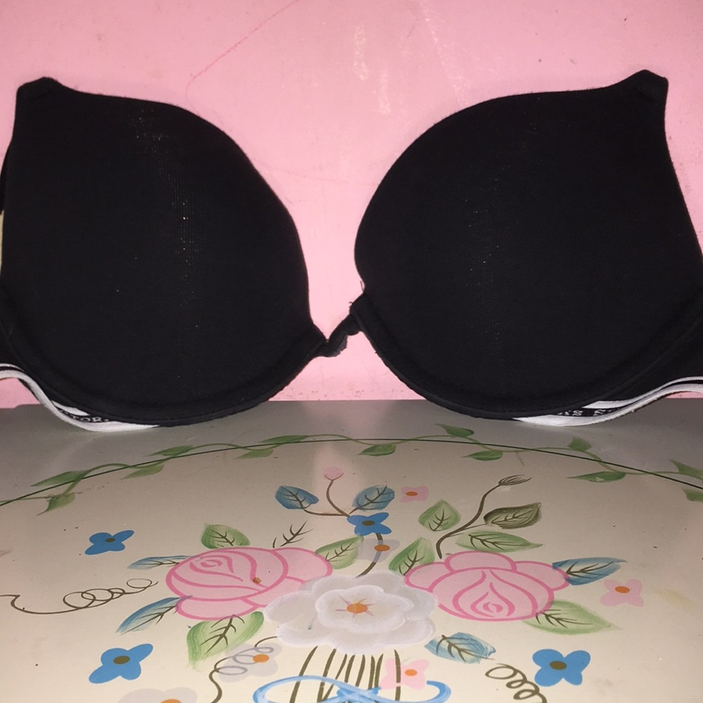 Black Push Up Victoria Secret Bra